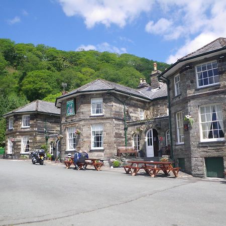 Hotel The Oakeley Arms à Maentwrog Extérieur photo