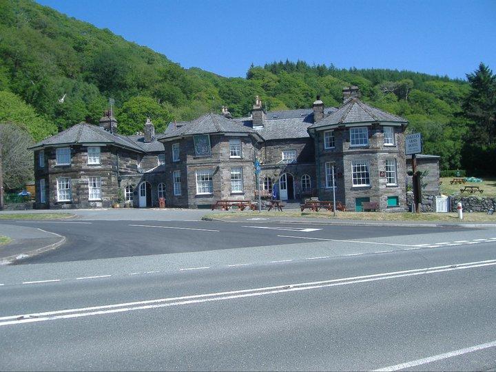 Hotel The Oakeley Arms à Maentwrog Extérieur photo